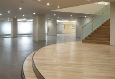 80周年記念館（F棟）